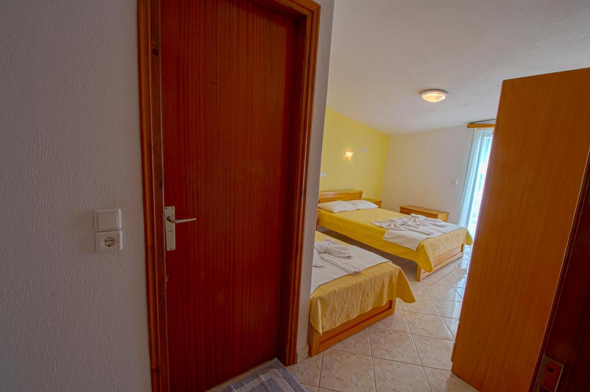 Studios Maria Potos Habitación foto